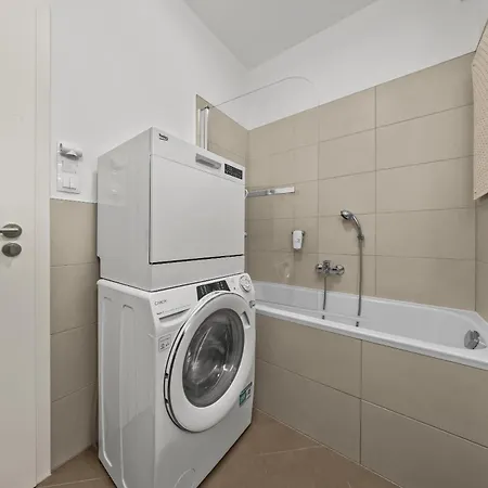 Modern City-center With Castle View Bratislava