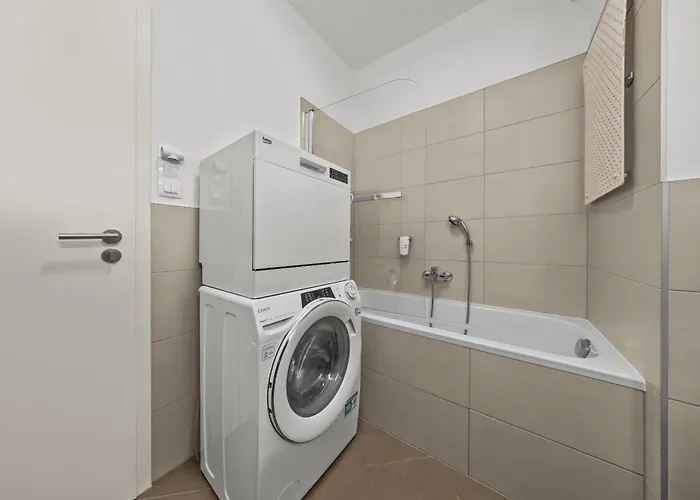 Modern City-center With Castle View ブラチスラヴァ